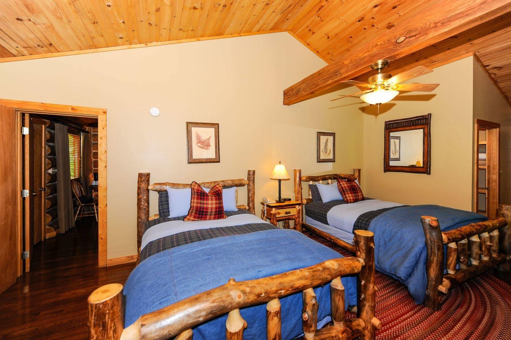 Dancing Bear Lodge Townsend Ngoại thất bức ảnh